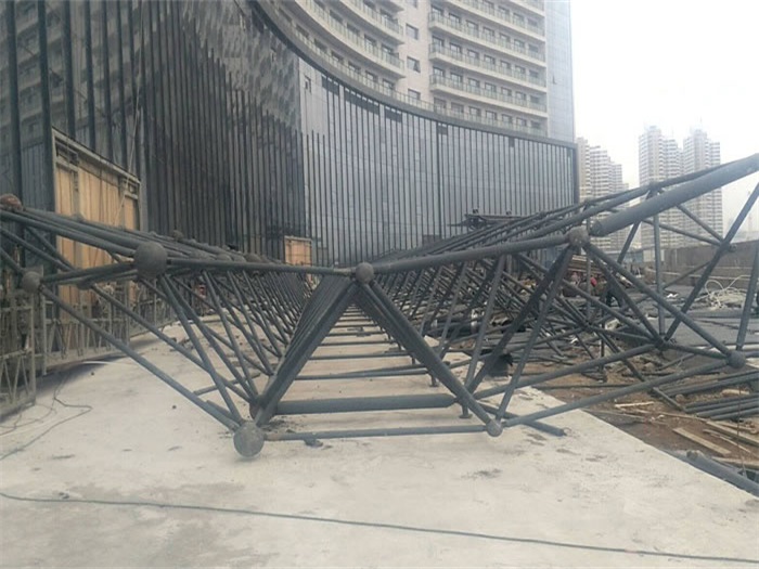 保山万豪酒店雨棚网架